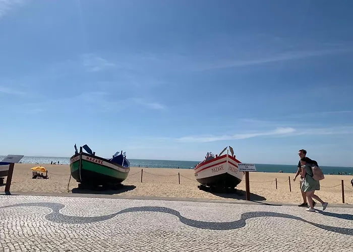 Weaa Hotel Nazaré