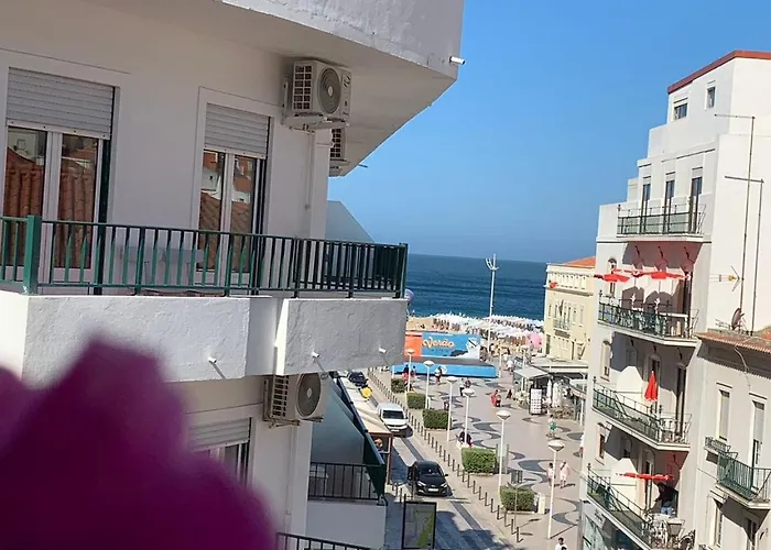 Weaa Nazaré